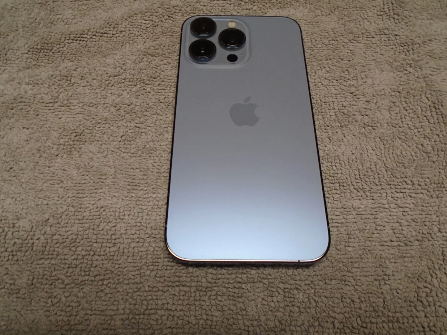 Original Unlocked iPhone 13 Pro Max 6.7" Super Retina OLED 128GB 256GB ROM 6GB RAM A15 IOS Face ID NFC 5G LTE Mobile Phone