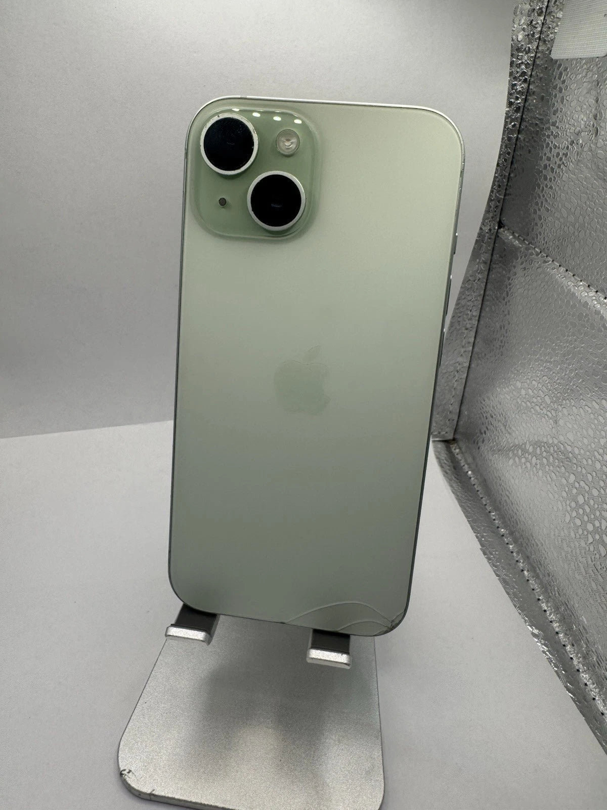 New Original iphone 15 128/256GB 6.1-inch super retina XDR display A16 bionic chip Dual ESIM 4800 million pixels main camera