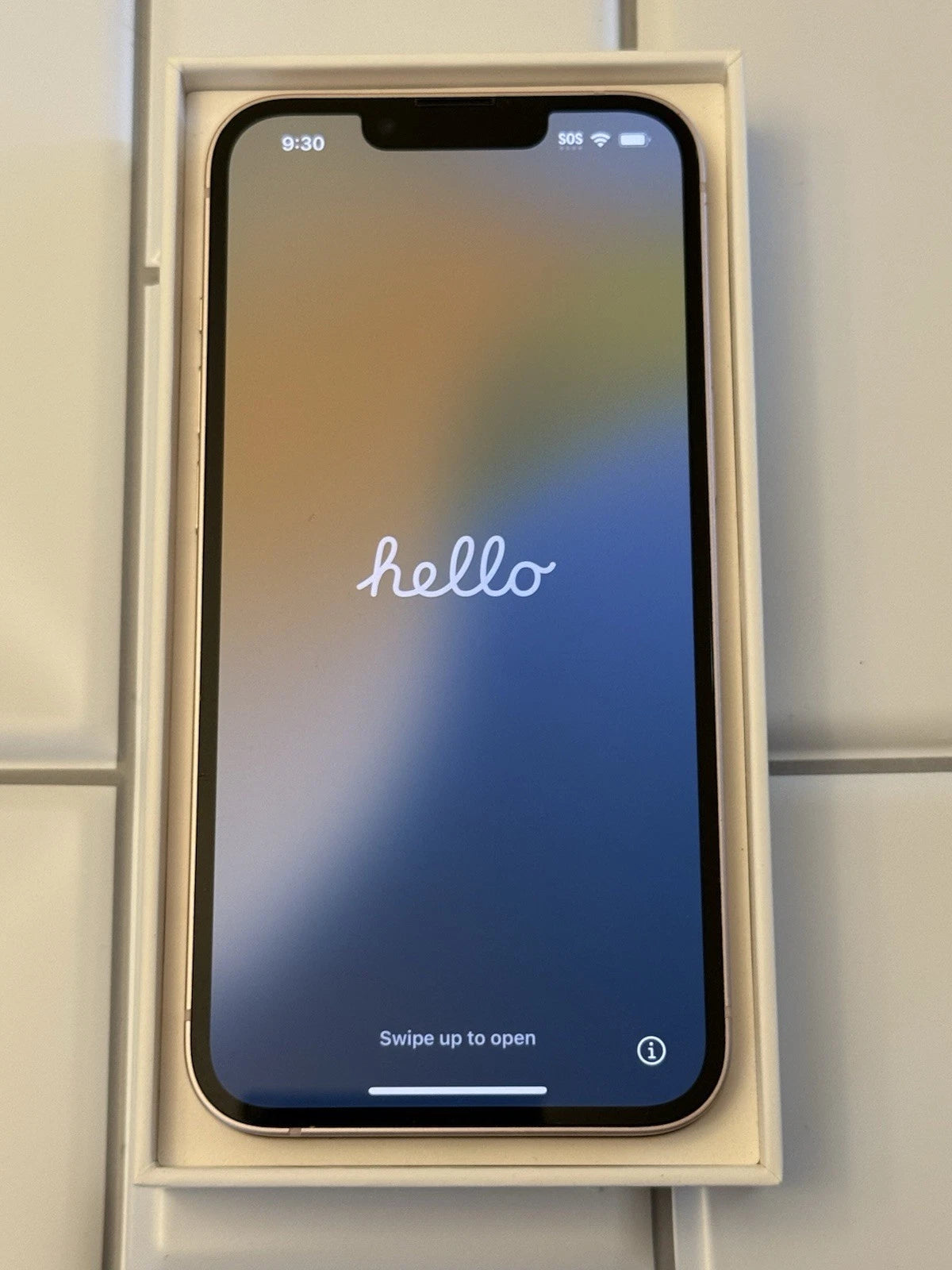 iPhone 13 128GB/256GB ROM Unlocked A15 Chip IOS 5G phone Face ID 6.1" OLED Screen Smartphone iphone13 cellphone